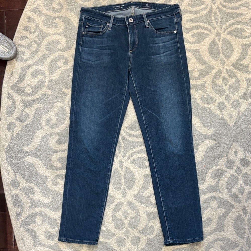 Ag Adriano Goldschmied Women's cropped Blue Jeans